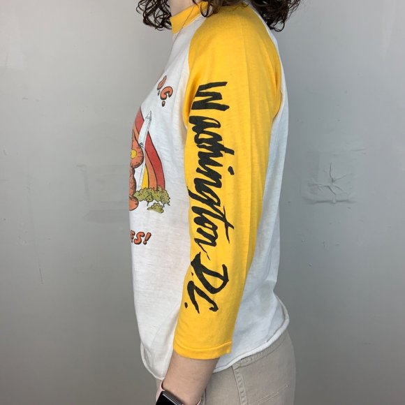 M - Vintage Garfield Washington DC 3/4 T - Picture 2 of 4